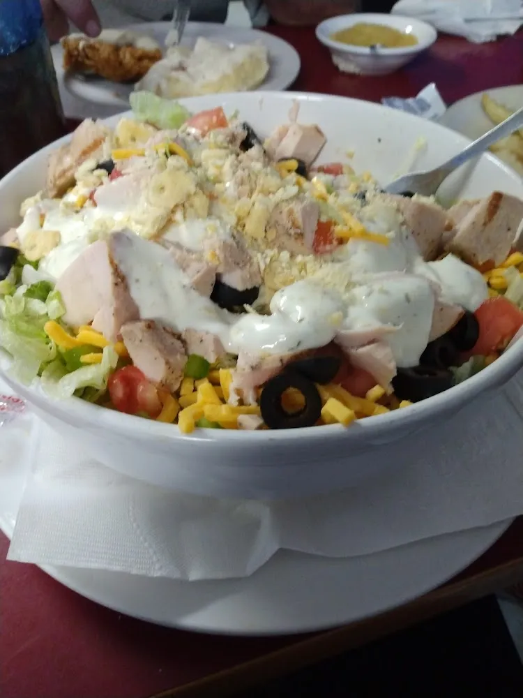 Salad with Grilled Chicken Breast